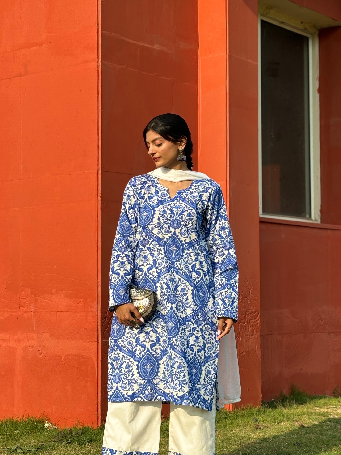 Aasmani Kurti set